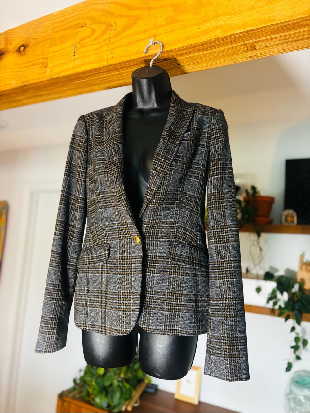 RW&CO. Plaid Blazer with Gold Crest Buttons & Stretch Lining - Size 0